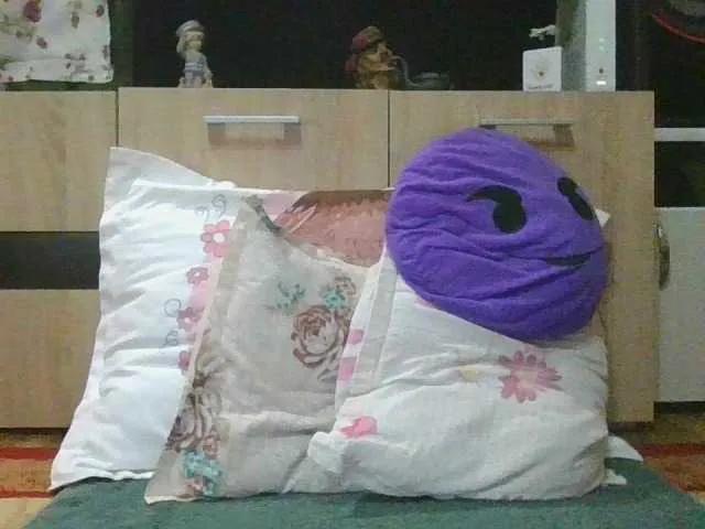 Offline JesicaBonita1 on BongaCams