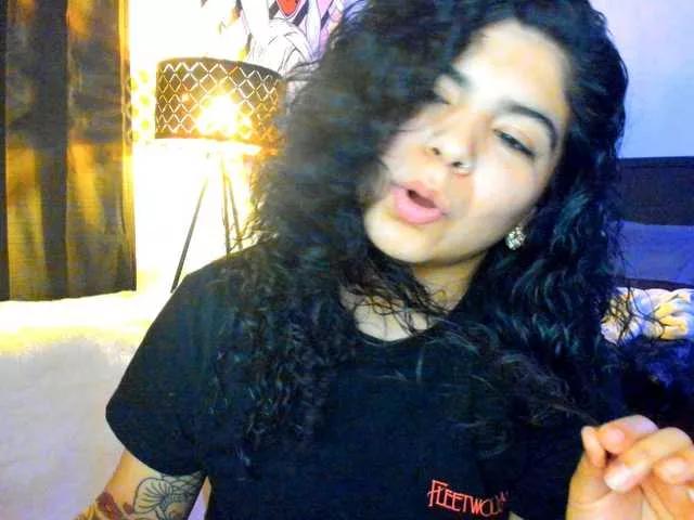 Offline Kimmiakiss22 on BongaCams