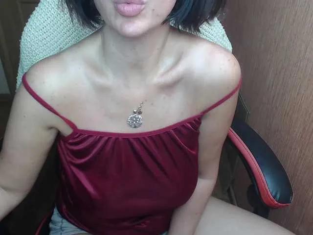 KissaEva on BongaCams