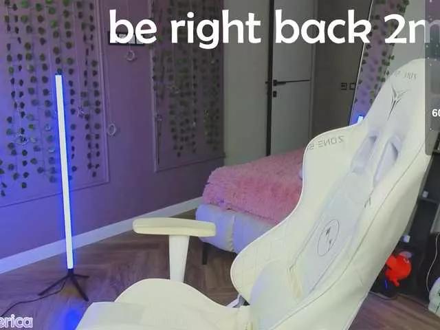 Offline KnightessRose on BongaCams