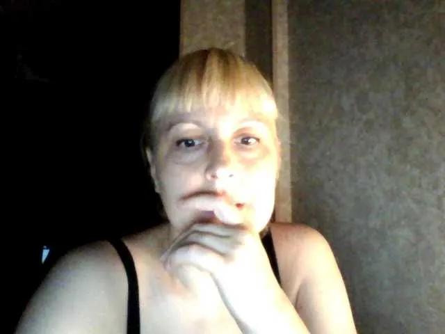 krisss2016 on BongaCams