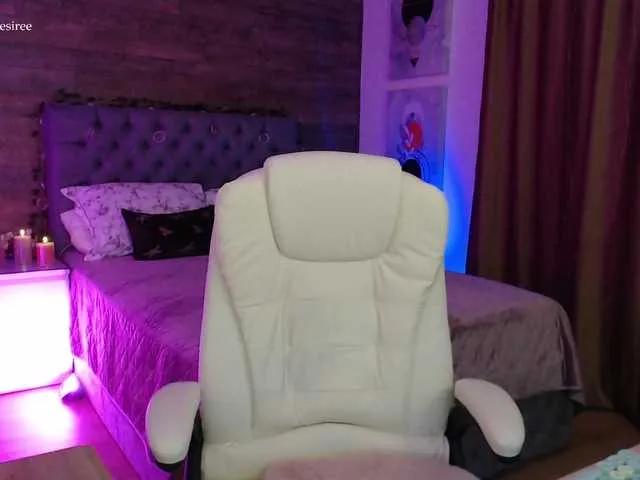 Offline LadyOfDesire on BongaCams