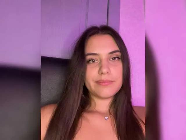 Offline Lana34 on BongaCams