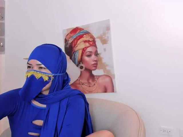 Offline Layla-arabelle on BongaCams