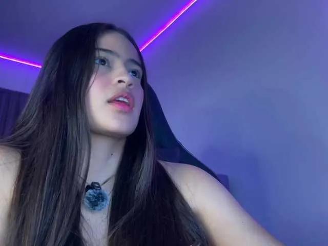 Offline lexiiegray2 on BongaCams