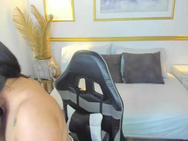 Freechat lia-sexx19 on BongaCams