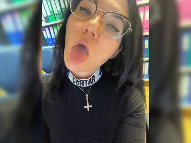 LiLCaTt on BongaCams 