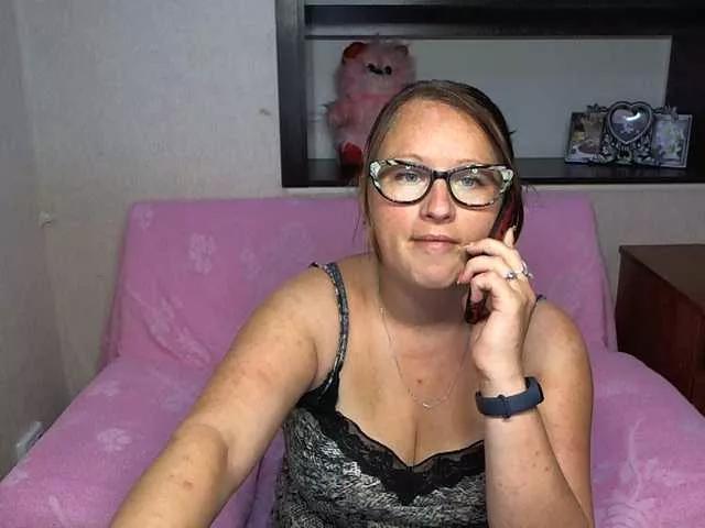 Lilia4joy on BongaCams 