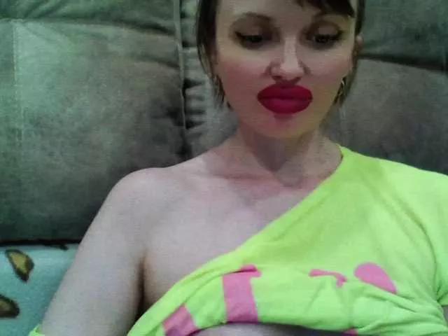 Freechat lilisexy14 on BongaCams