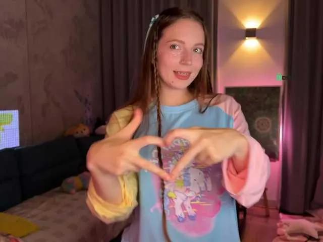 Offline LissaSkarlet on BongaCams