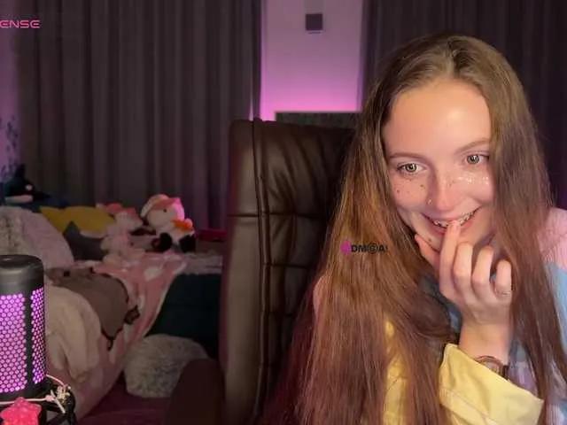 Offline LissaSkarlet on BongaCams