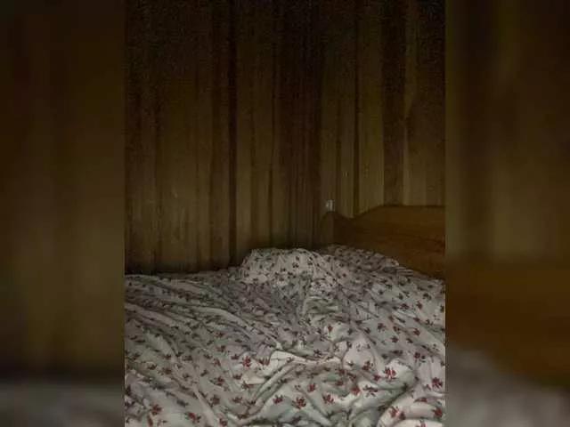 Lola3000 on BongaCams 