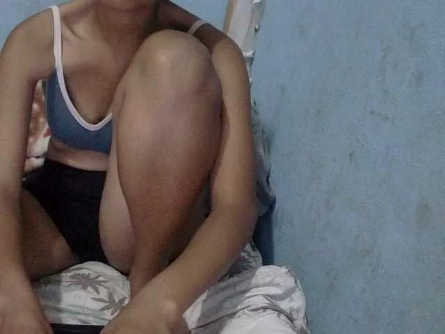 Offline LoveSexx23 on BongaCams