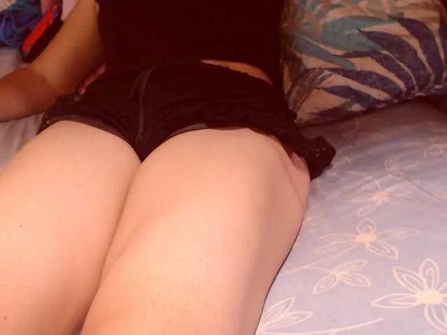 Offline lucyLUxxx on BongaCams