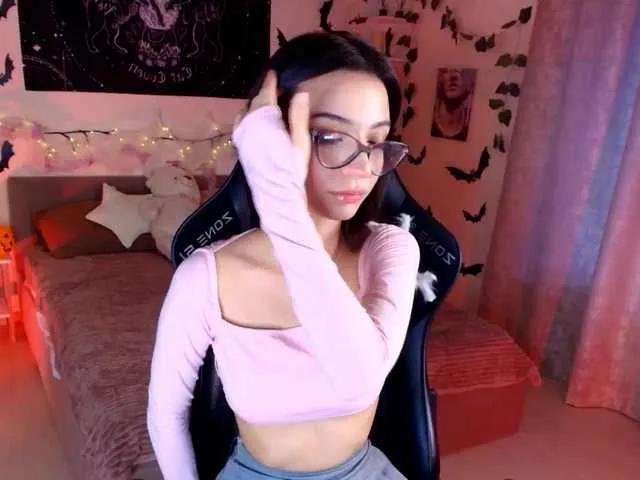 LunaraAdams