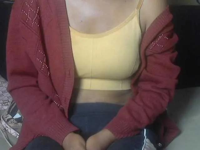 Offline Maellah31 on BongaCams