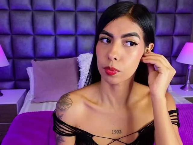 Offline MaiaWatson on BongaCams