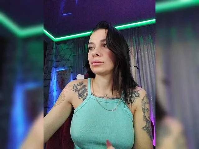 Offline MaidenCrystal on BongaCams