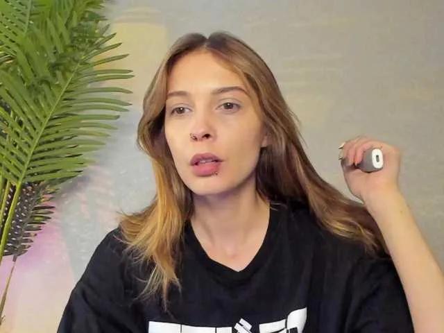 Offline Maribett on BongaCams