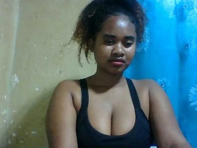 Offline Marie121 on BongaCams