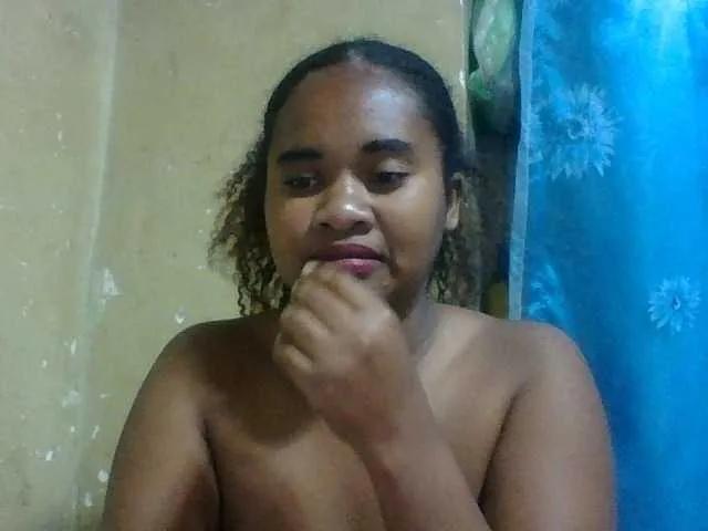 Offline Marie121 on BongaCams