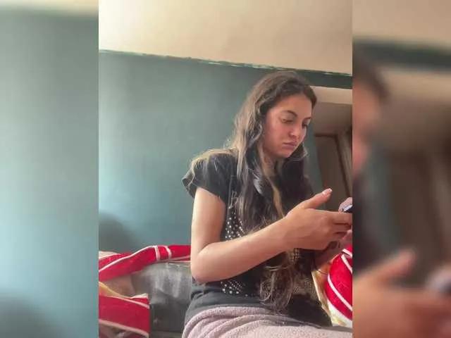 Freechat mariecam420 on BongaCams