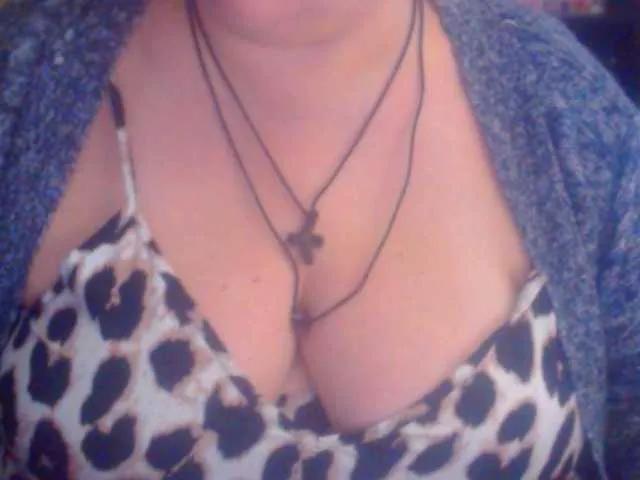 mayalove4u on BongaCams 