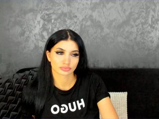 MayaSin3 on BongaCams 