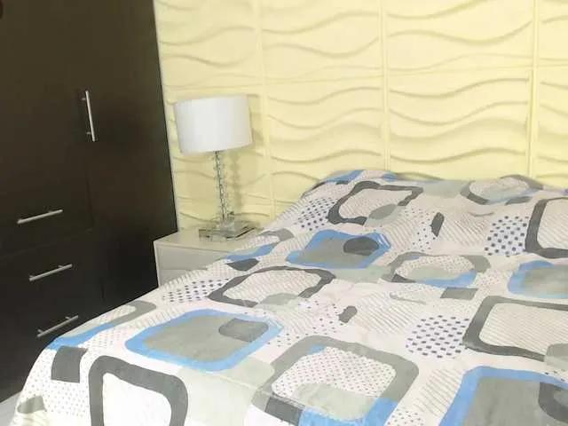 Offline MerlinaStone on BongaCams