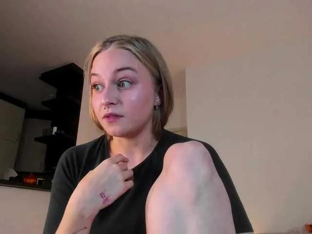 Offline MiaMeowa on BongaCams