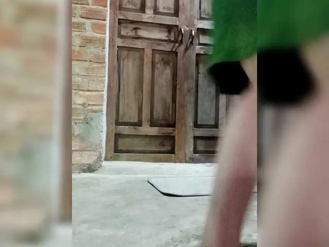 Offline Minabg6269 on BongaCams