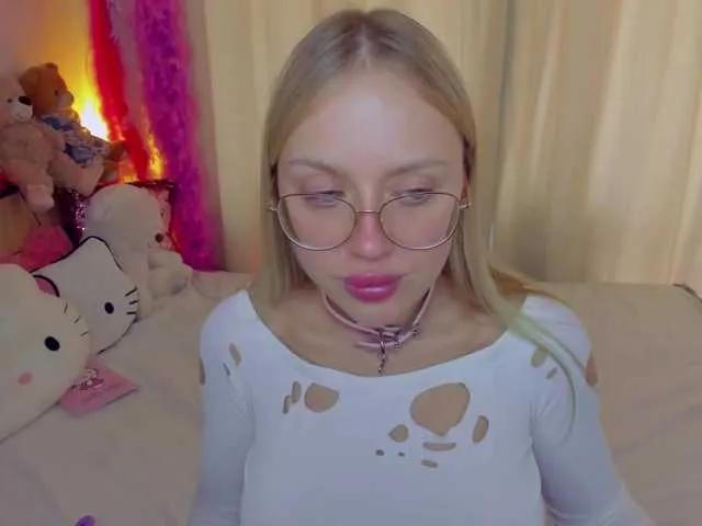 MindyKally on BongaCams