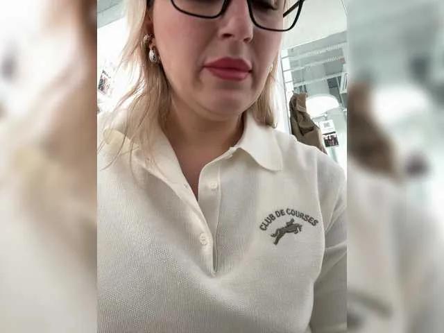 BongaCams Miss-Fetish is Freechat Miss-Fetish —  Perverts
  Sophisticated
 Role-playing games and Femdom
 non-greedy men with a fantasy