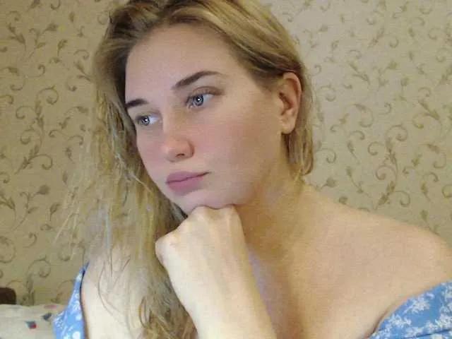 Offline MissLilyAbrams on BongaCams