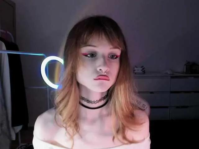 Offline mnepohuyy on BongaCams