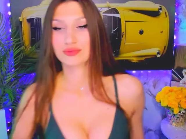 Freechat Mollyinyourmind on BongaCams