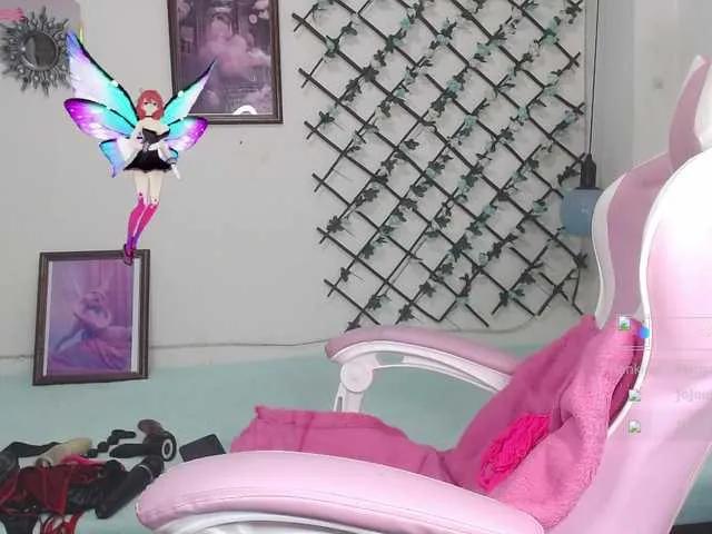 Offline MOMCAMILA on BongaCams