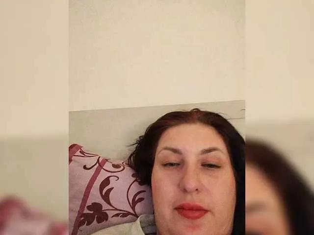 Offline MonicaMilf on BongaCams