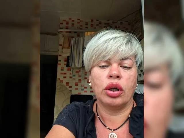 Offline murr-kitty on BongaCams