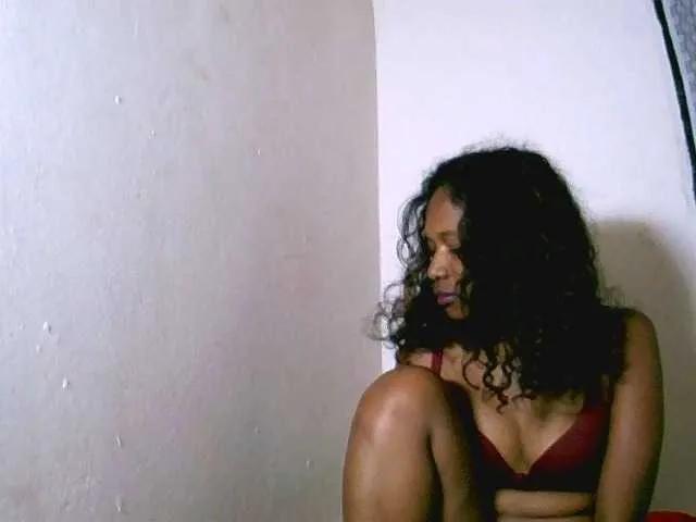 Offline NadiaLoverwy on BongaCams