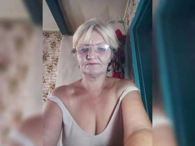 Offline NikaGold45 on BongaCams