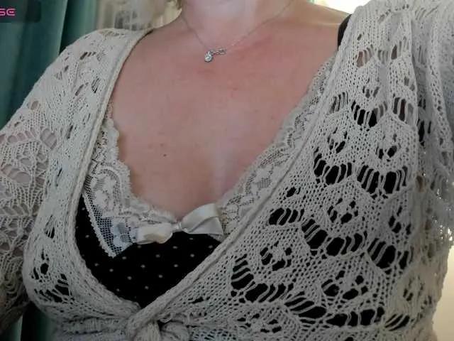 Olga1W on BongaCams