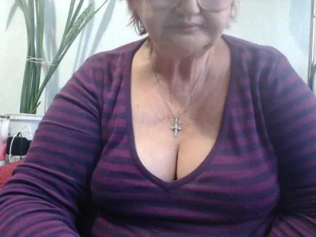 Offline PeggySoft on BongaCams