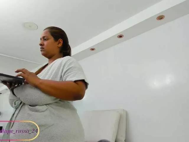 Freechat PenelopeRusso on BongaCams