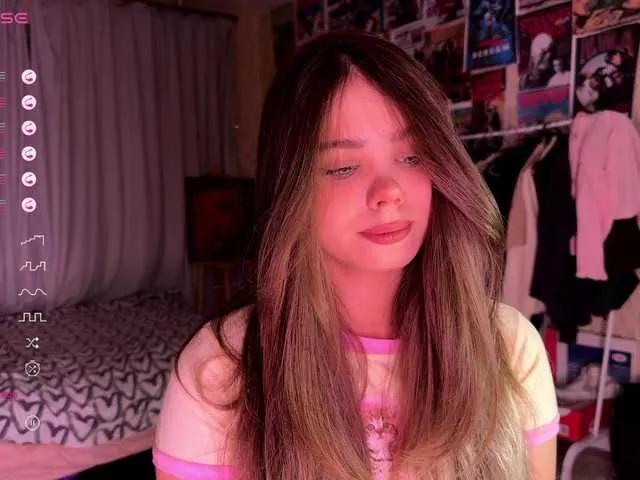 Freechat PinkiRay on BongaCams