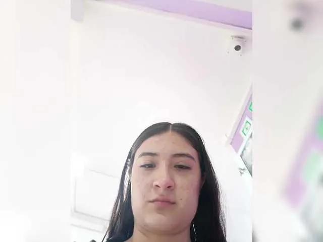 Offline RachelCooper on BongaCams