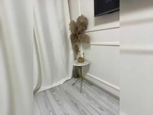 RadaRay55 on BongaCams 