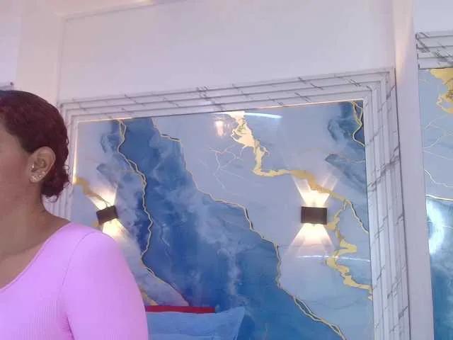 Freechat rayne-lor on BongaCams