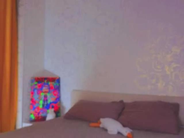 Offline RenaWong on BongaCams