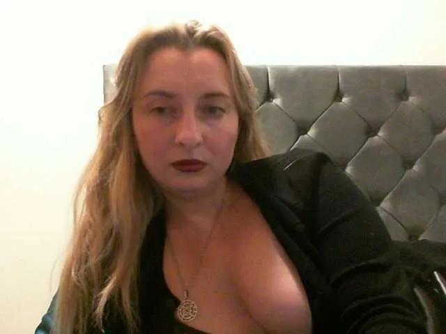 BongaCams RuslanaFlower is Freechat RuslanaFlower — I get turned on very fast by roleplaying games and by people who know what they want.